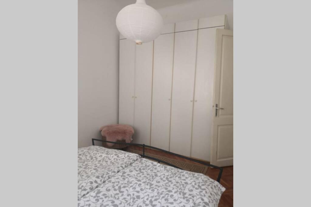 Apartamento Casa Di Nonna Pina, Kuca U Blizini Arene Pula Exterior foto