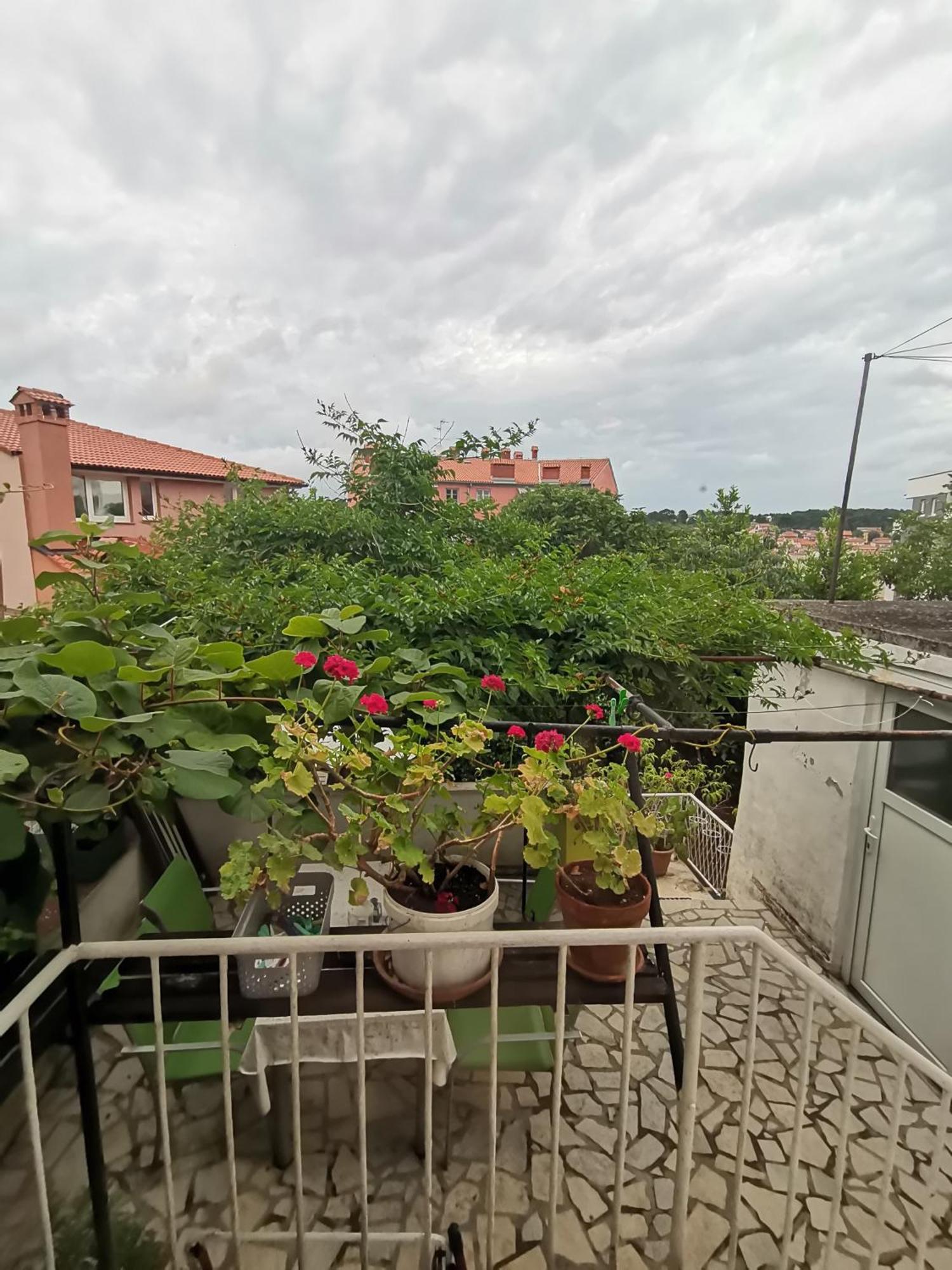 Apartamento Casa Di Nonna Pina, Kuca U Blizini Arene Pula Exterior foto
